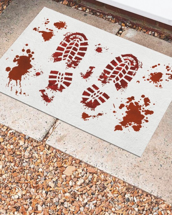 Factory direct cross-border Halloween bloody footprint crystal velvet floor mat, stain-resistant, wear-resistant doormat for bathroom. Slip mats